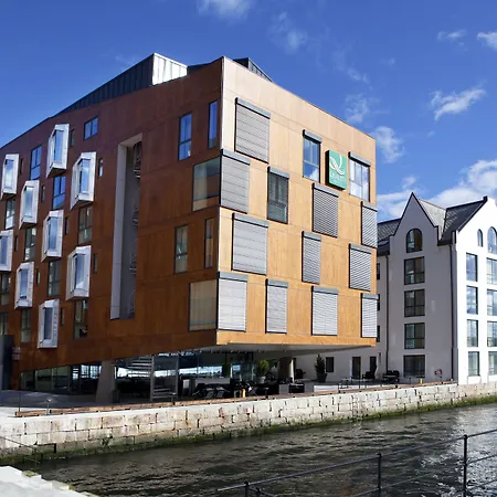 Quality Hotel Waterfront-3