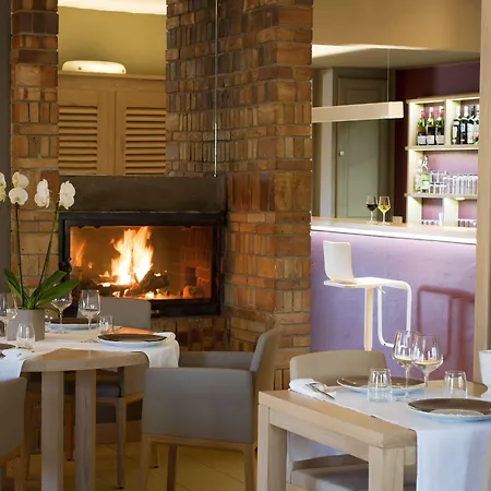 Hotel Carcarille Restaurant Le C-2