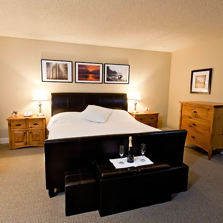 Red Tree Lodge-2