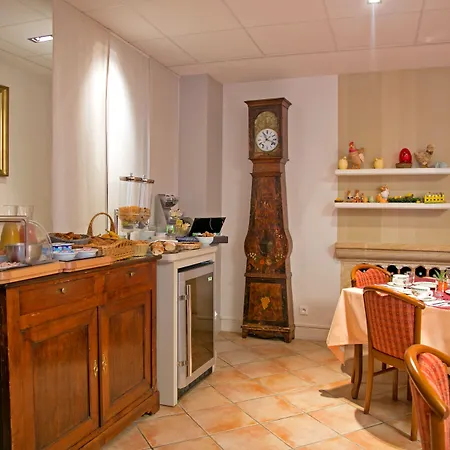 Logis Hôtel Auberge de la Rose-2