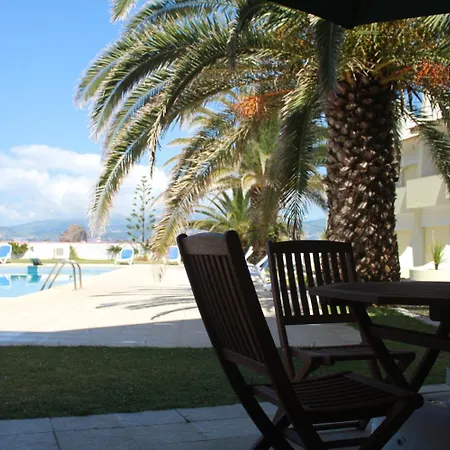 Hotel Caravelas-3
