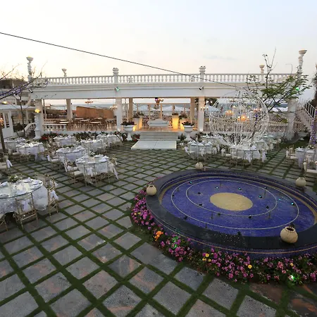 Paradise Inn Beach Resort-2