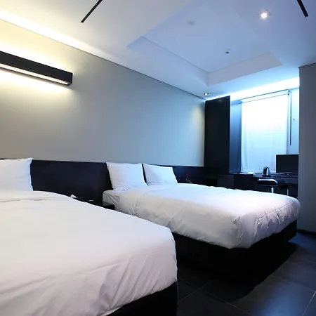 Hotel Irene Myeongdong-2
