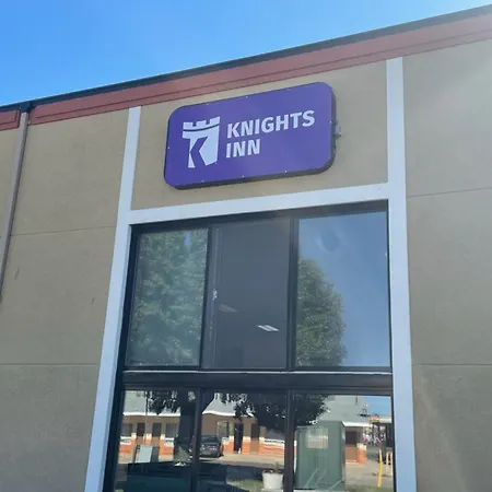Knights Inn & Suites Emporia-2