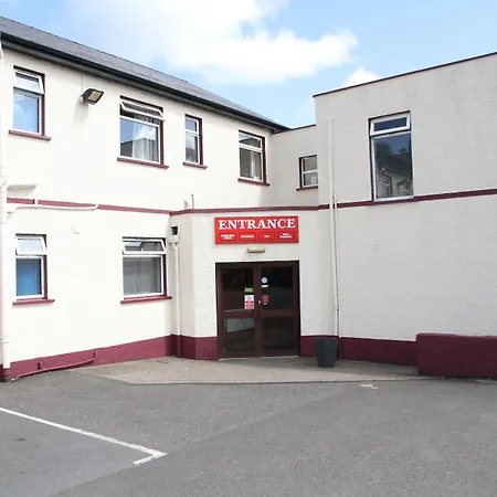 5 Corners Guest Inn-3