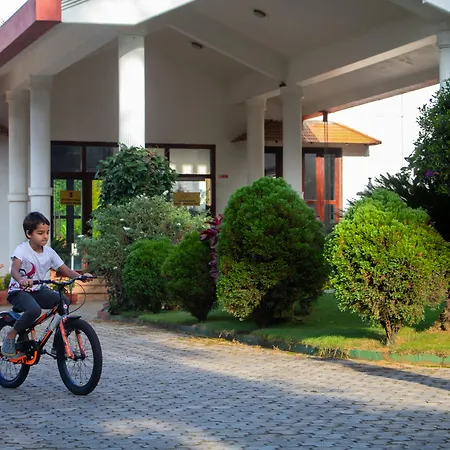 Amritara Ambatty Greens Resort-3