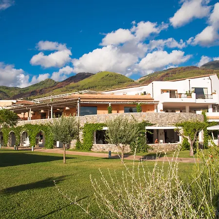 Th Praia - Borgo Di Fiuzzi Resort & Spa-3