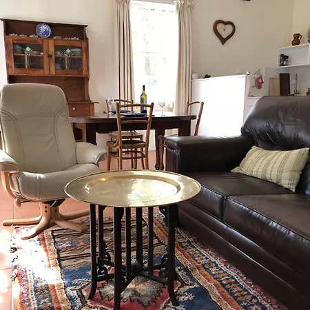 Silvermere Guesthouse-3
