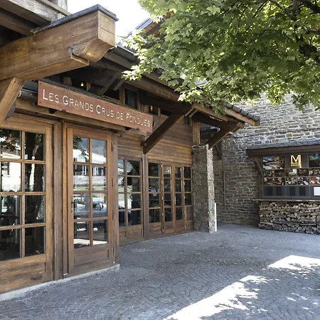 M De Megeve-3