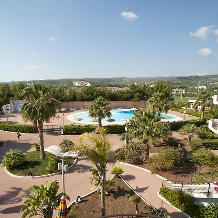 Oasiclub Hotel-3