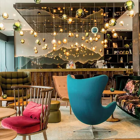 Motel One Salzburg-Süd-2