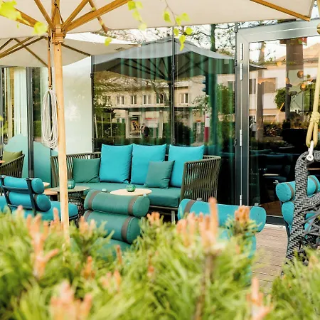 Motel One Salzburg-Sued-3