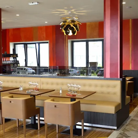Le Grand Hotel-3
