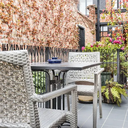 Main Street Hotel-2
