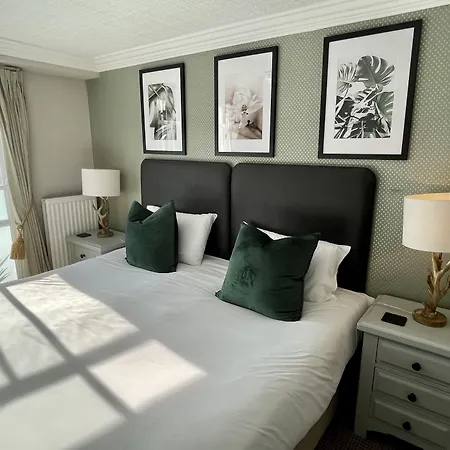 The Abbey Hotel-3