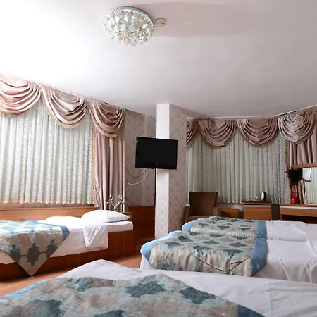 Omega Luxx Hotel-3