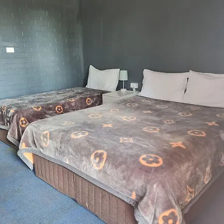 All Seasons Country Lodge-3