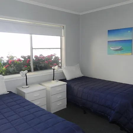 Leisure-Lee Holiday Apartments-3