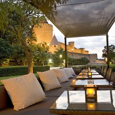 Hôtel du Château&Spa - Les Collectionneurs-3