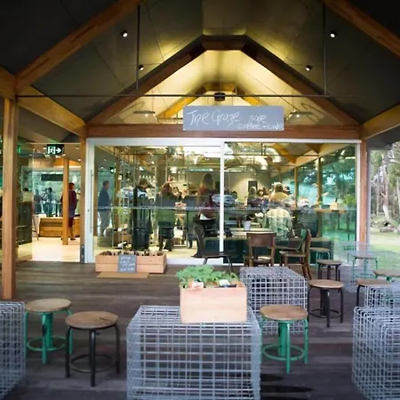 Sienna Lodge-2