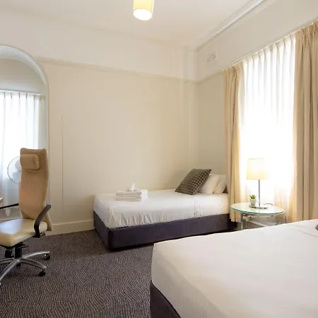 Neutral Bay Lodge-2