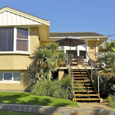 Bay 10 - Suites And Apartments-2