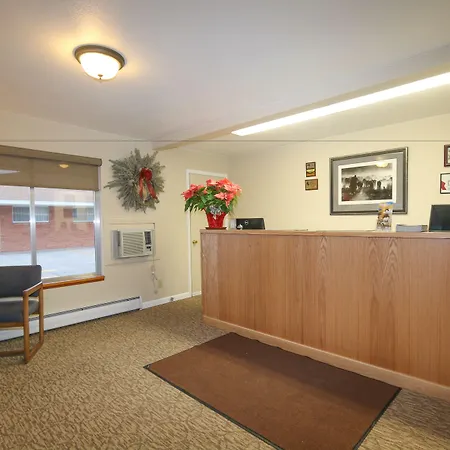 Skyline Motor Inn-3