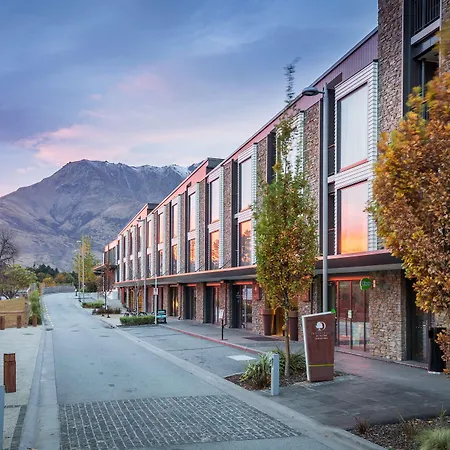 Doubletree By Hilton Queenstown-2