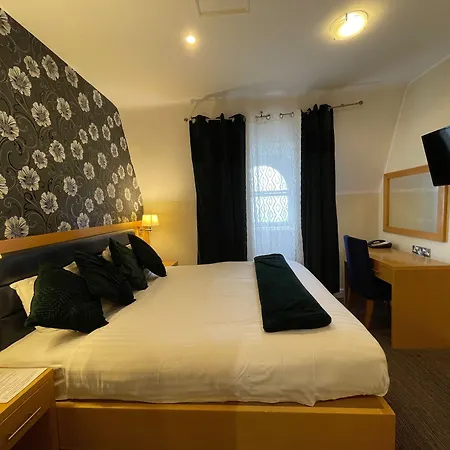 Iris Hotel Llandudno-3