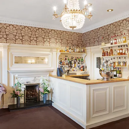 The Ryebeck Hotel-3