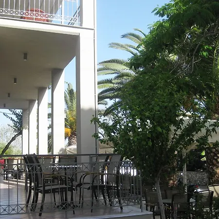 Achilles Hotel-2