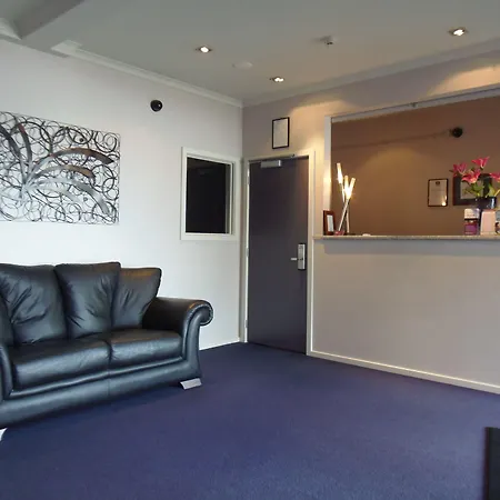 Amethyst Court Motor Lodge-3