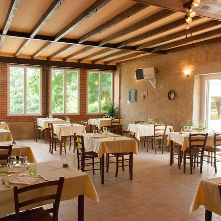 Domaine De La Courbe-3