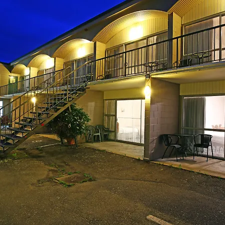 289 Midway Motel-2