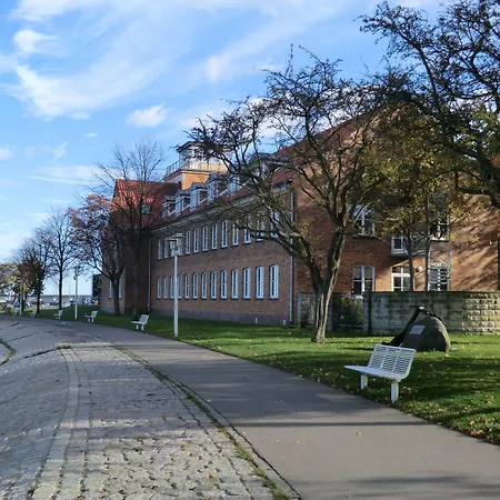Hotel Hafenresidenz Stralsund-2
