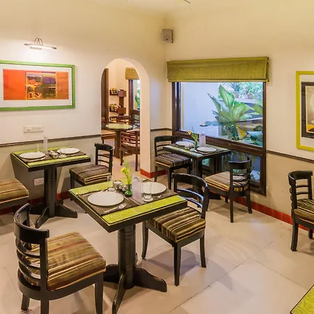 Home@F37 Kailash Colony Metro-2