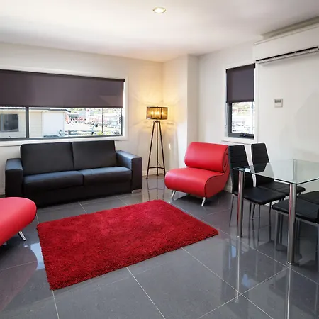 Cardiff Executive Apartments-3