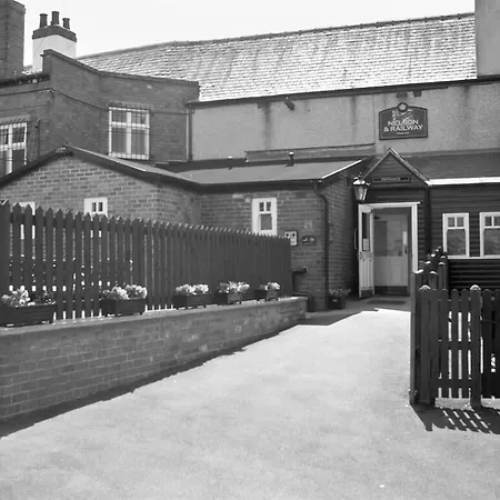 Nelson And Railway Inn-2