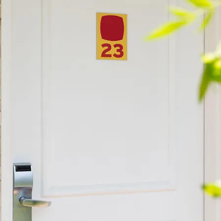 The Originals Access, Hotel Saint-Flour-2