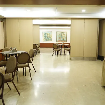 Hotel Diplomat, Colaba-2