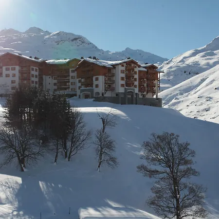 Le Chalet Du Mont Vallon Spa Resort-2