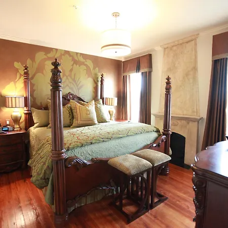 The Campbell Hotel-3