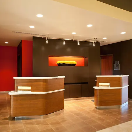 Courtyard By Marriott San Diego Oceanside-3