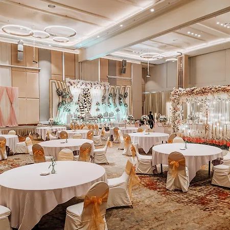 Harris Hotel Batam Center-3