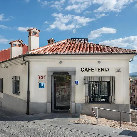 Hotel Puerta de la Santa-3
