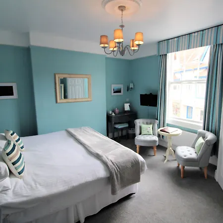 The Lorna Doone Hotel-3
