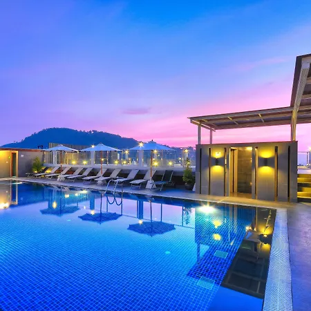 ASHLEE Heights Hotel Patong-3