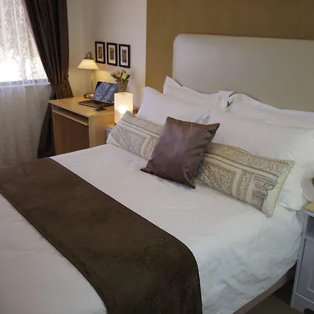 Astoria Retreat Bed & Breakfast-2