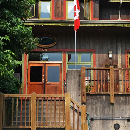Howe Sound Inn & Brewing Company-2