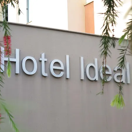 Hotel Ideal-2